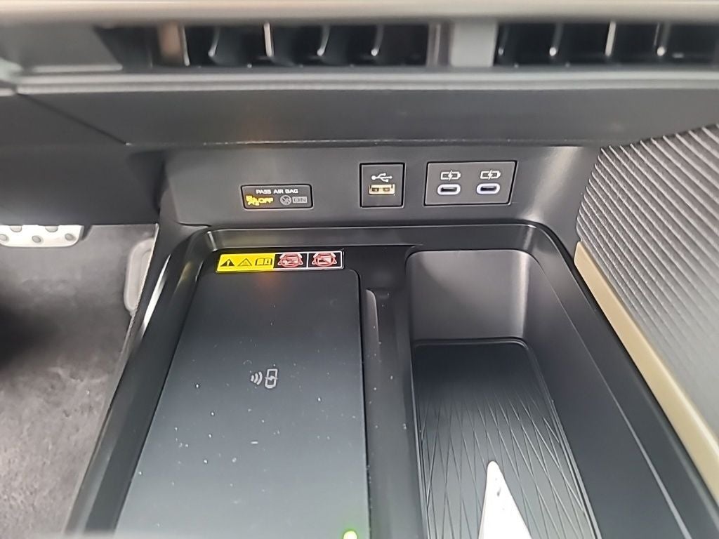 2026 Toyota Camry SE Nightshade