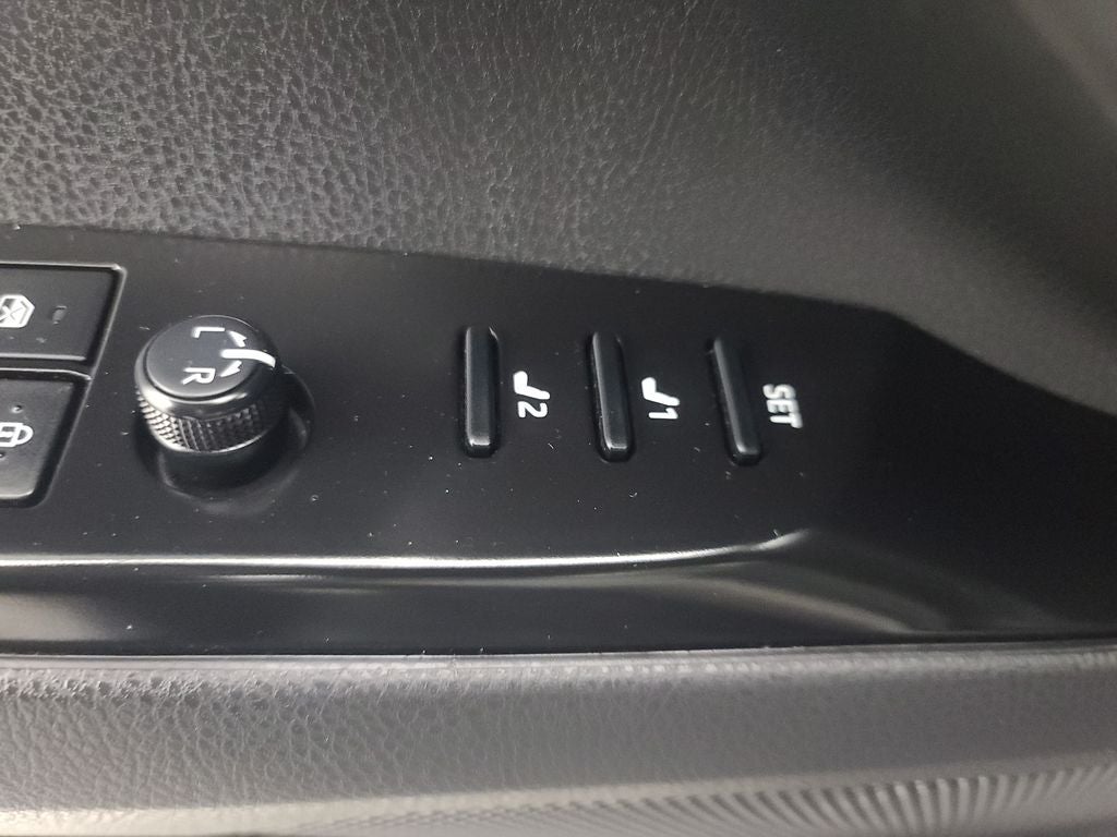 2025 Toyota Camry XLE Premium Plus Package