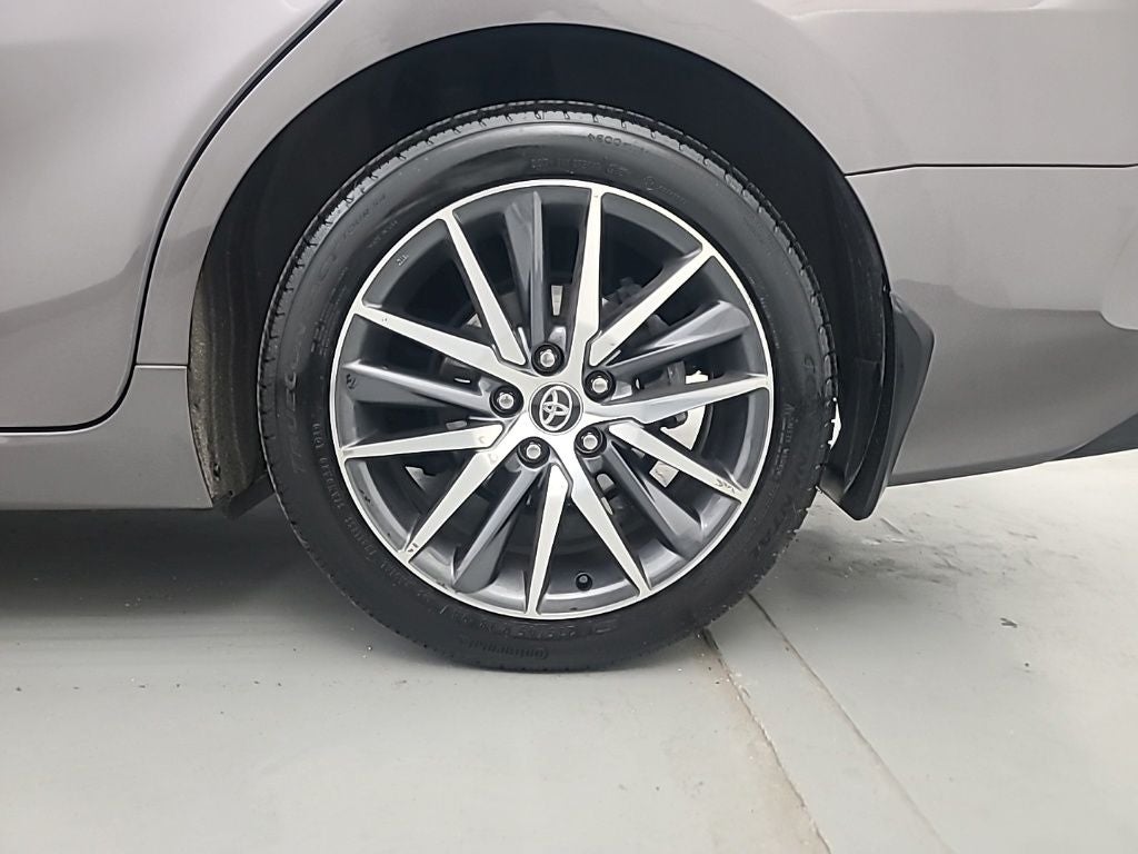 2024 Toyota CAMRY XLE