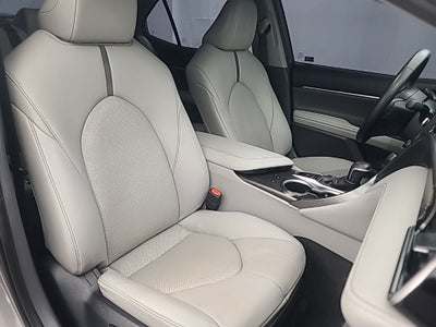2024 Toyota CAMRY XLE