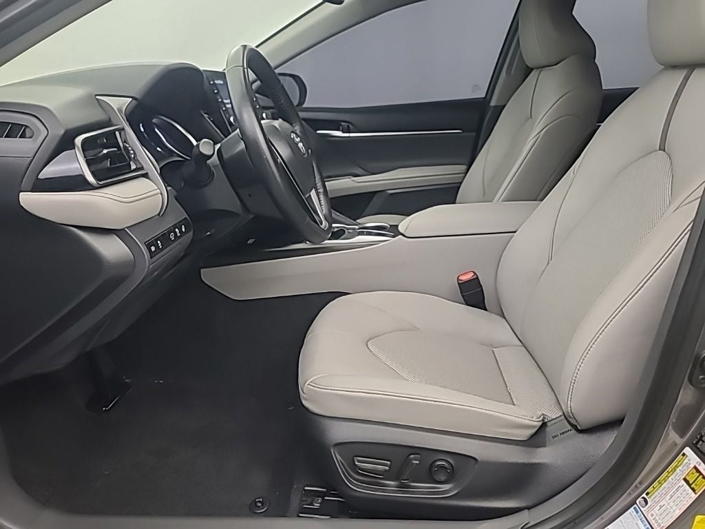 2024 Toyota CAMRY XLE