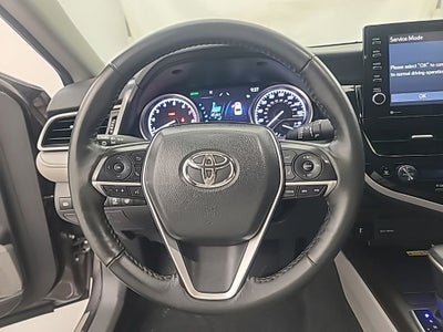 2024 Toyota CAMRY XLE