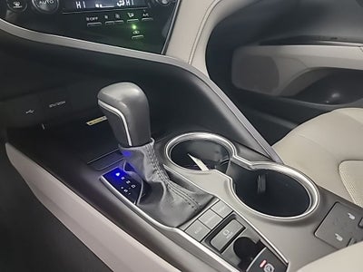 2024 Toyota CAMRY XLE