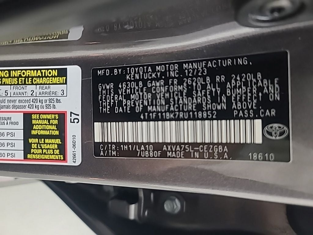 2024 Toyota CAMRY XLE