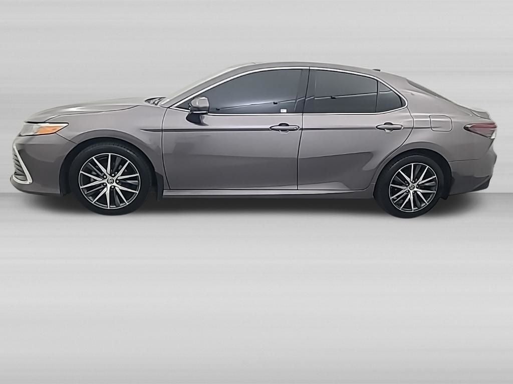 2024 Toyota CAMRY XLE