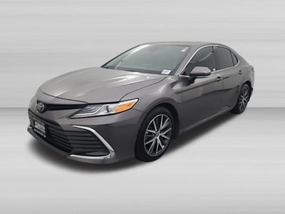 2024 Toyota CAMRY XLE