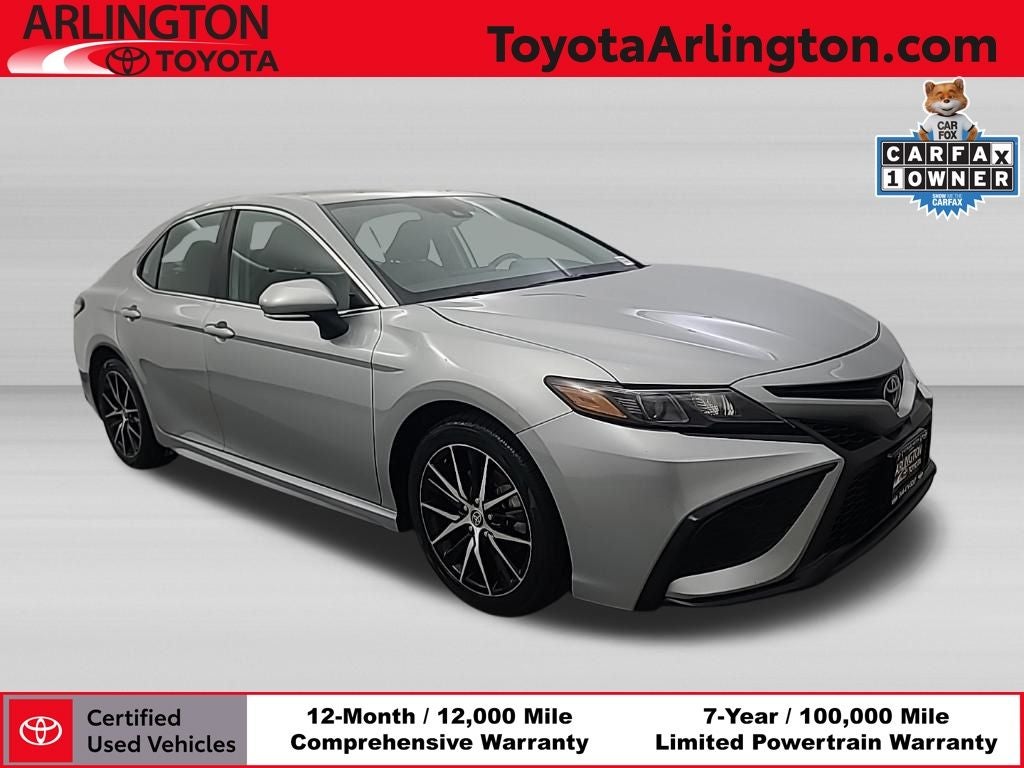 2024 Toyota Camry SE