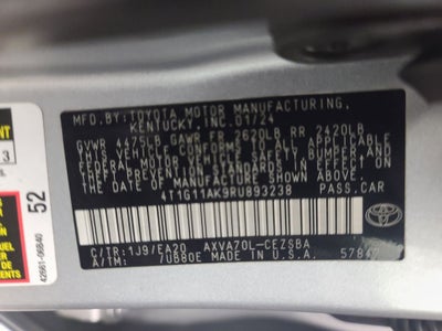 2024 Toyota Camry SE