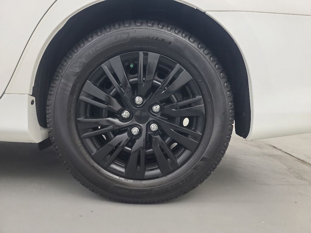 2014 Toyota Camry LE 2014.5