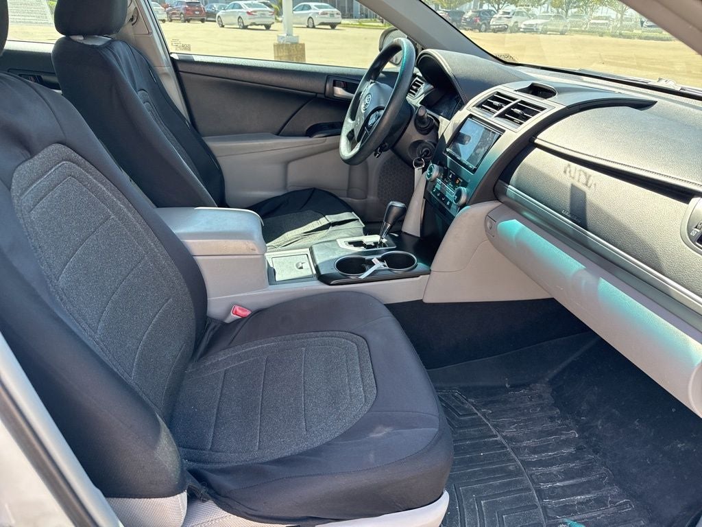 2014 Toyota Camry LE 2014.5