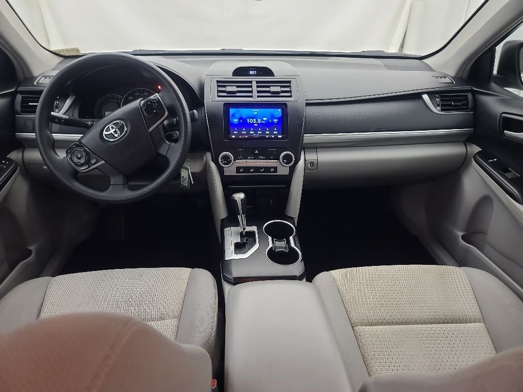 2014 Toyota Camry LE 2014.5