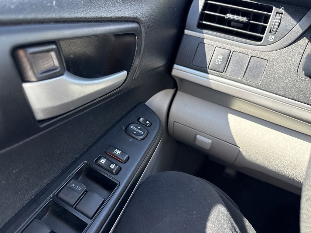 2014 Toyota Camry LE 2014.5