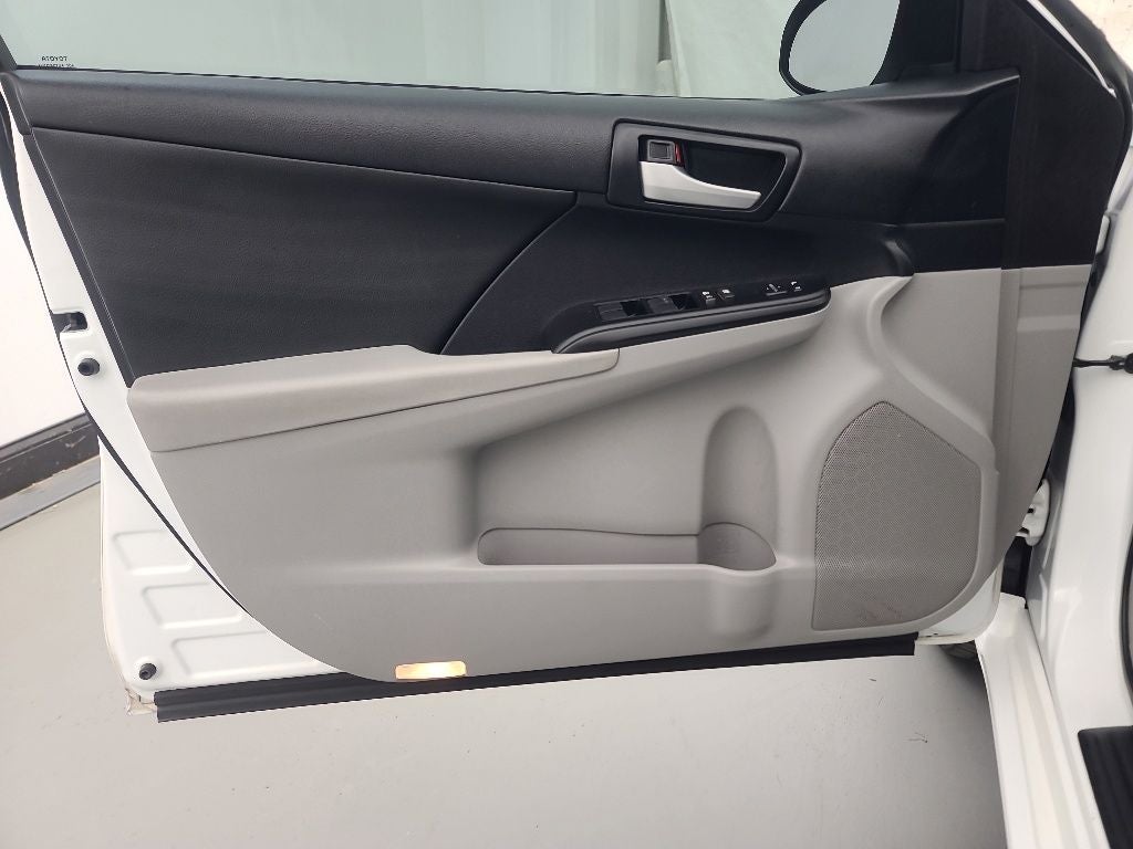 2014 Toyota Camry LE 2014.5