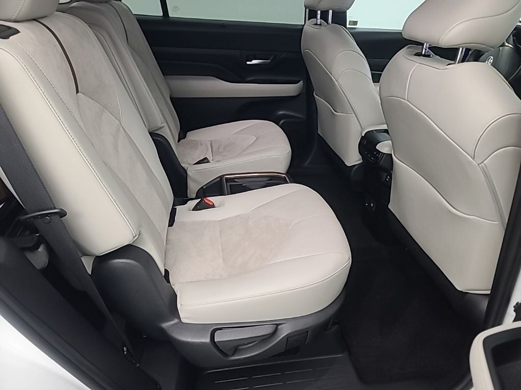 2024 Toyota GRAND HIGHLANDER HV MAX Platinum