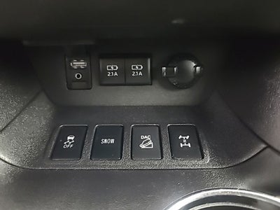 2017 Toyota HIGHLANDER LE Plus