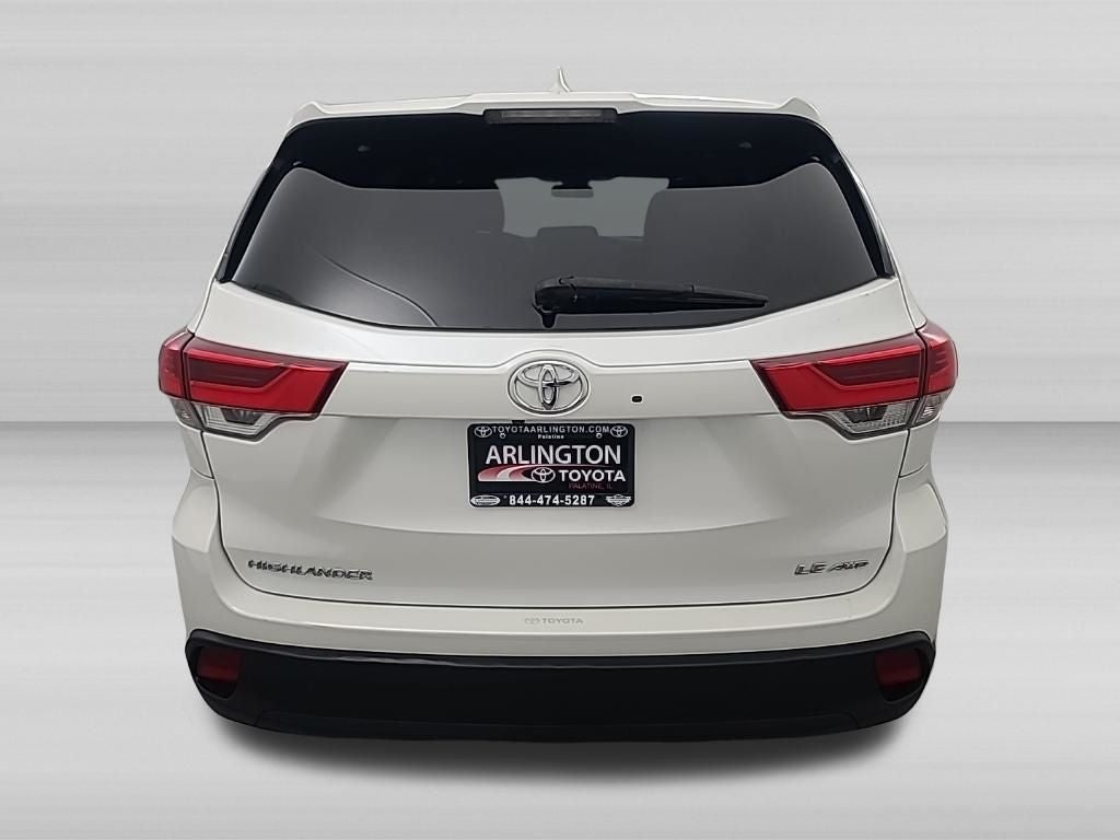 2017 Toyota HIGHLANDER LE Plus