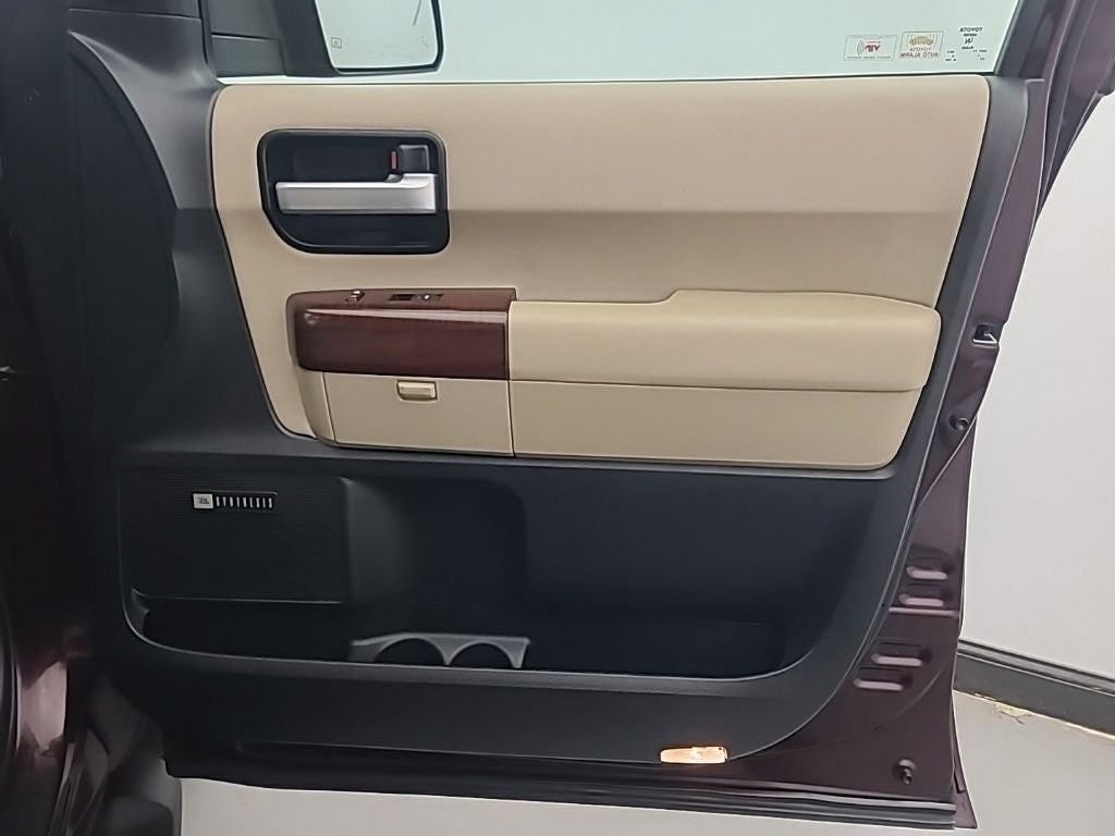 2012 Toyota SEQUOIA Platinum