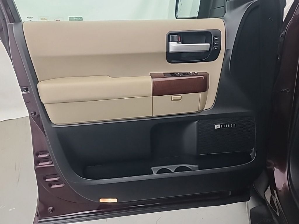 2012 Toyota SEQUOIA Platinum