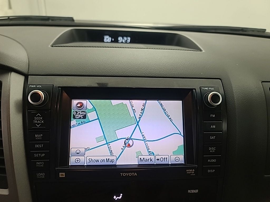2012 Toyota SEQUOIA Platinum