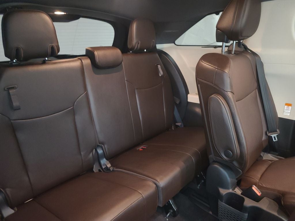 2021 Toyota Sienna Platinum 7 Passenger