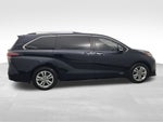 2021 Toyota Sienna Platinum 7 Passenger