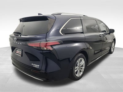 2021 Toyota Sienna Platinum 7 Passenger