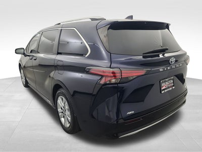 2021 Toyota Sienna Platinum 7 Passenger