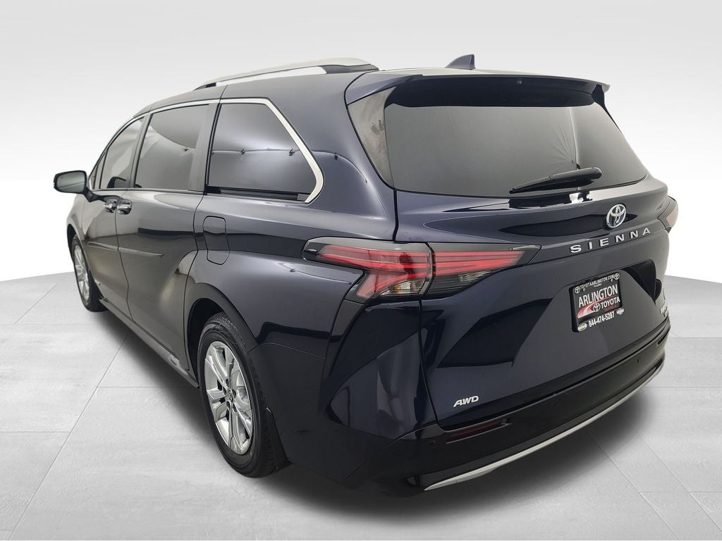 2021 Toyota Sienna Platinum 7 Passenger