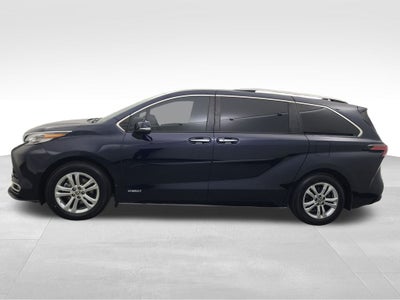 2021 Toyota Sienna Platinum 7 Passenger