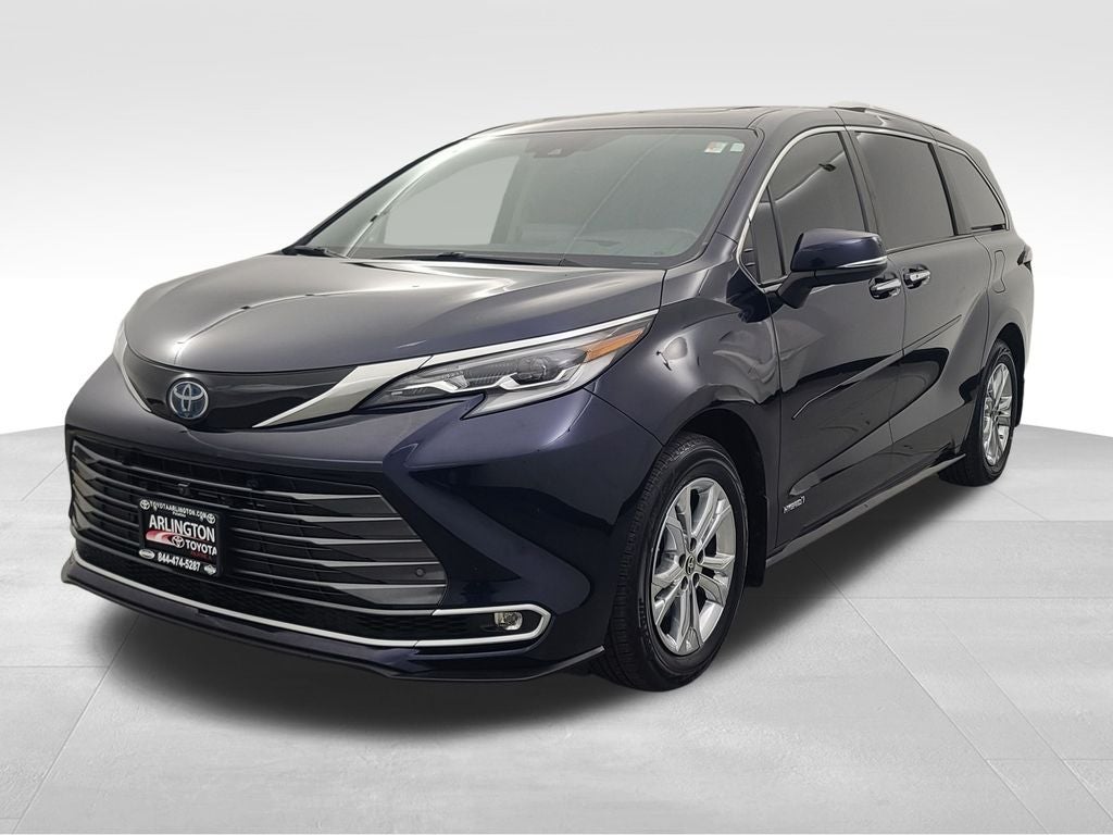 2021 Toyota Sienna Platinum 7 Passenger