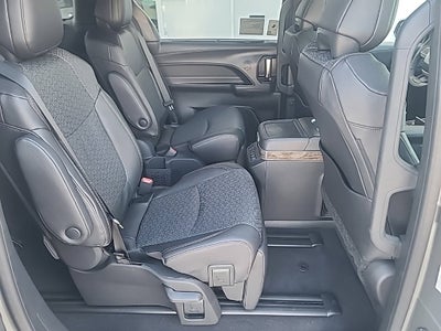 2026 Toyota Sienna Platinum