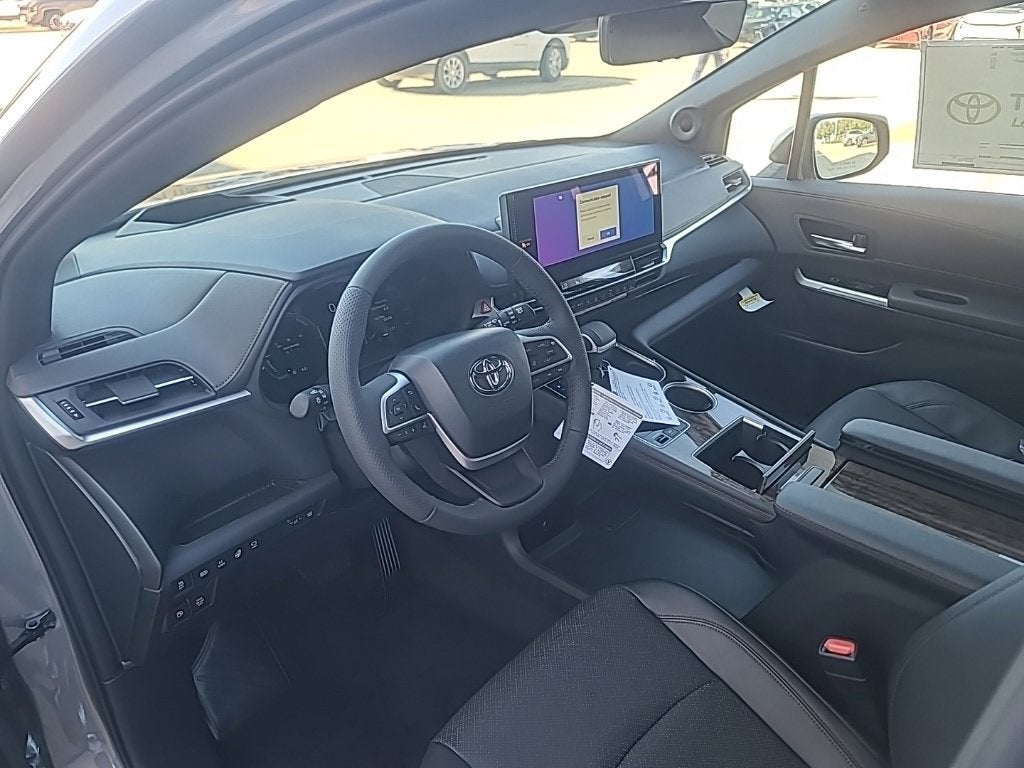 2026 Toyota Sienna Platinum