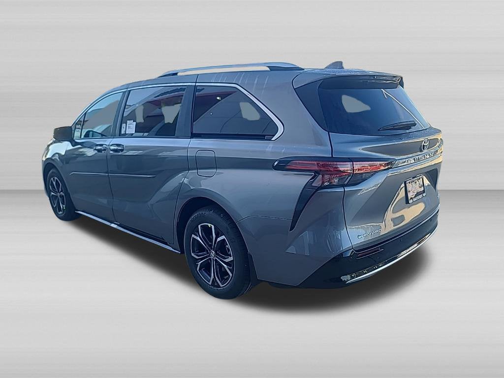 2026 Toyota Sienna Platinum