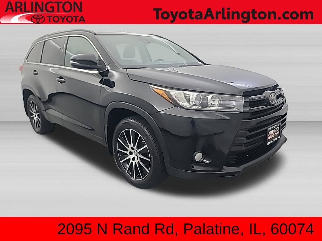 2017 Toyota Highlander SE AWD photo