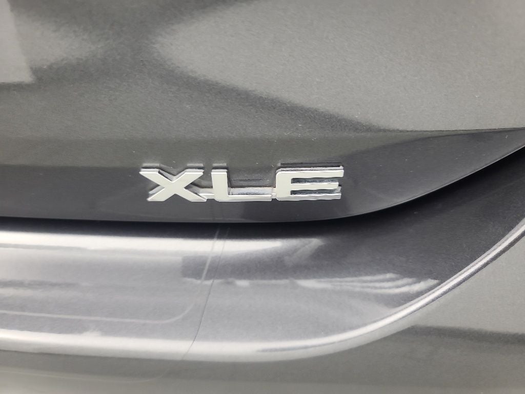 2025 Toyota Highlander Hybrid XLE