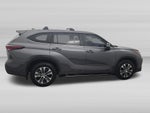 2025 Toyota Highlander Hybrid XLE