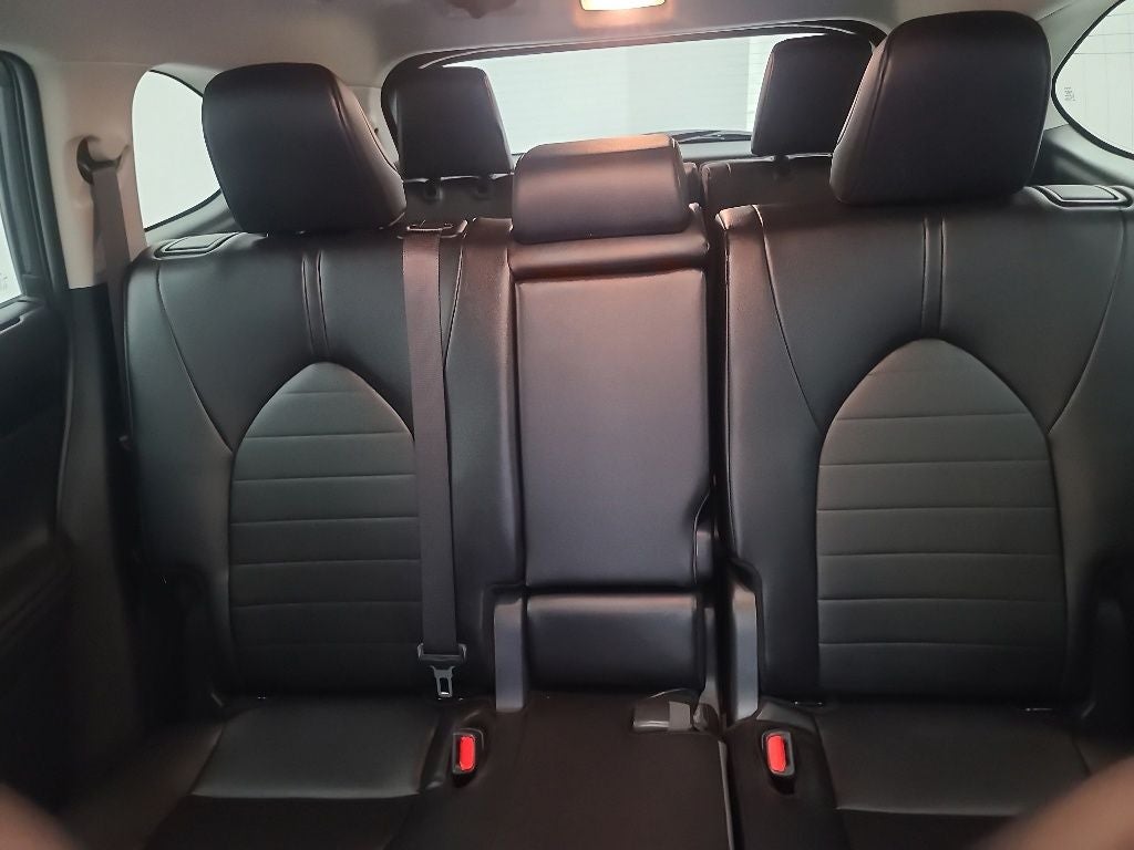 2025 Toyota Highlander Hybrid XLE