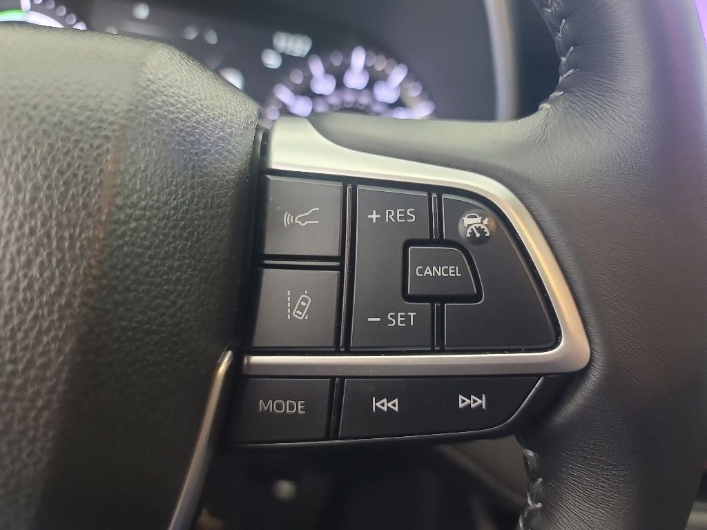 2025 Toyota Highlander Hybrid XLE