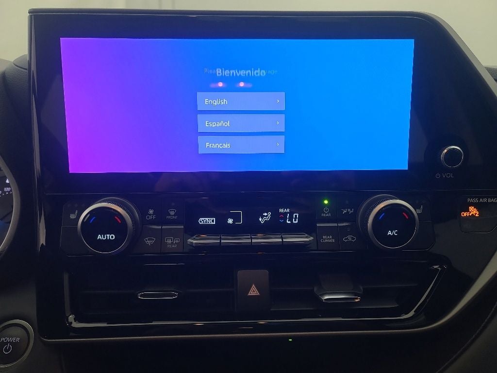 2025 Toyota Highlander Hybrid XLE