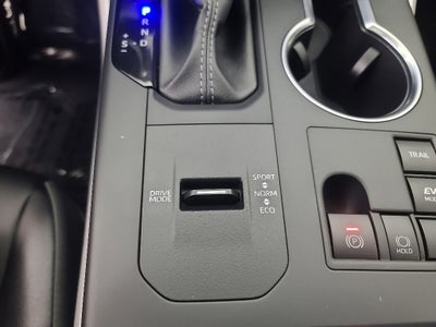 2025 Toyota Highlander Hybrid XLE