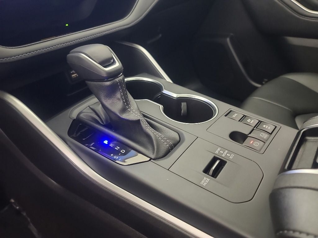 2025 Toyota Highlander Hybrid XLE