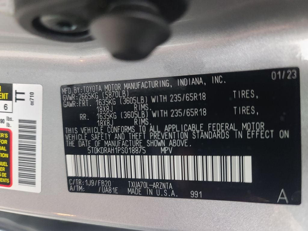 2023 Toyota Highlander LE