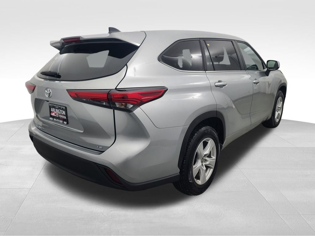 2023 Toyota Highlander LE