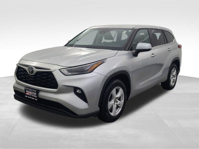 2023 Toyota Highlander LE