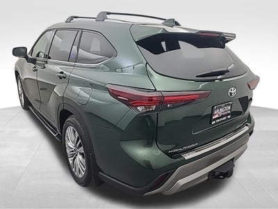 2025 Toyota Highlander Platinum