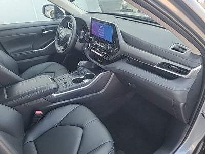 2026 Toyota Highlander XLE