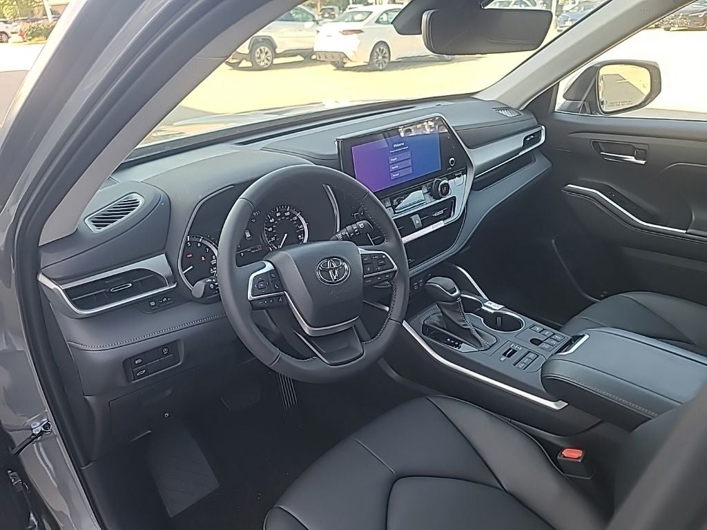 2026 Toyota Highlander XLE