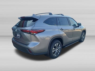 2026 Toyota Highlander XLE