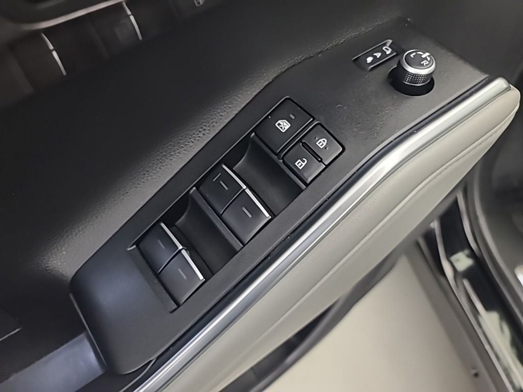 2025 Toyota HIGHLANDER Platinum