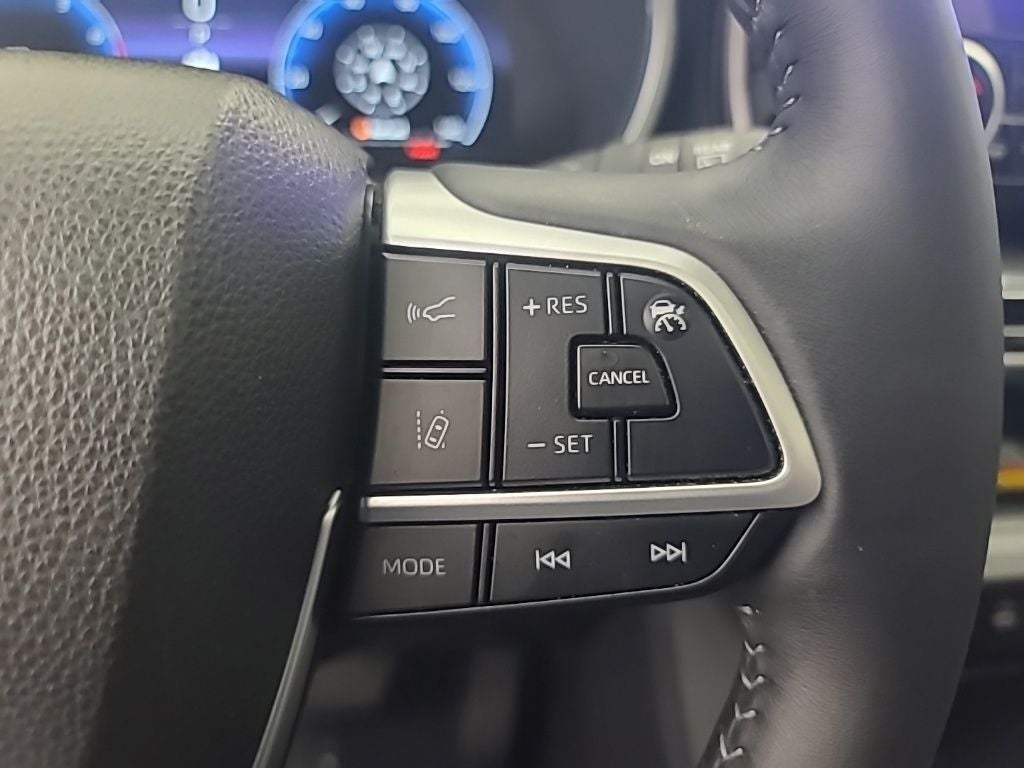 2025 Toyota HIGHLANDER Platinum